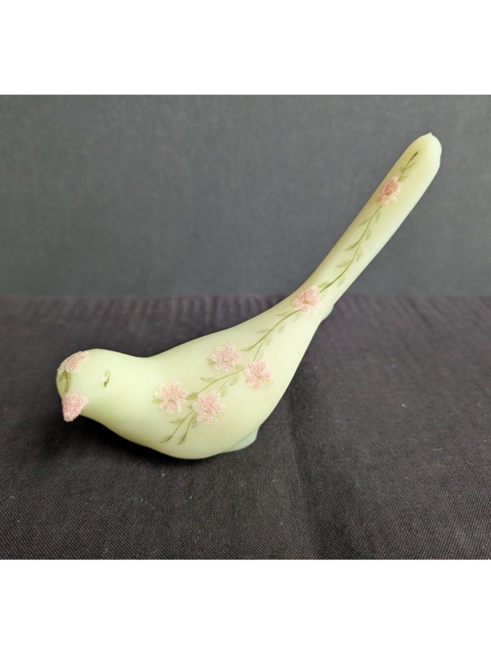 Hand Painted Fenton Labeled Custard Uranium Glass Happiness Bird Figurine